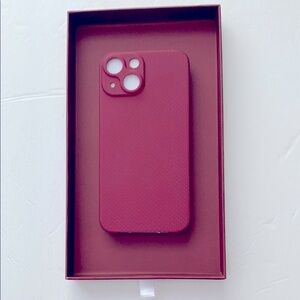 Latercase iPhone 14 Plus Case Crimson  Durable Thin Phone Case 0.6mm Aramid Fibe